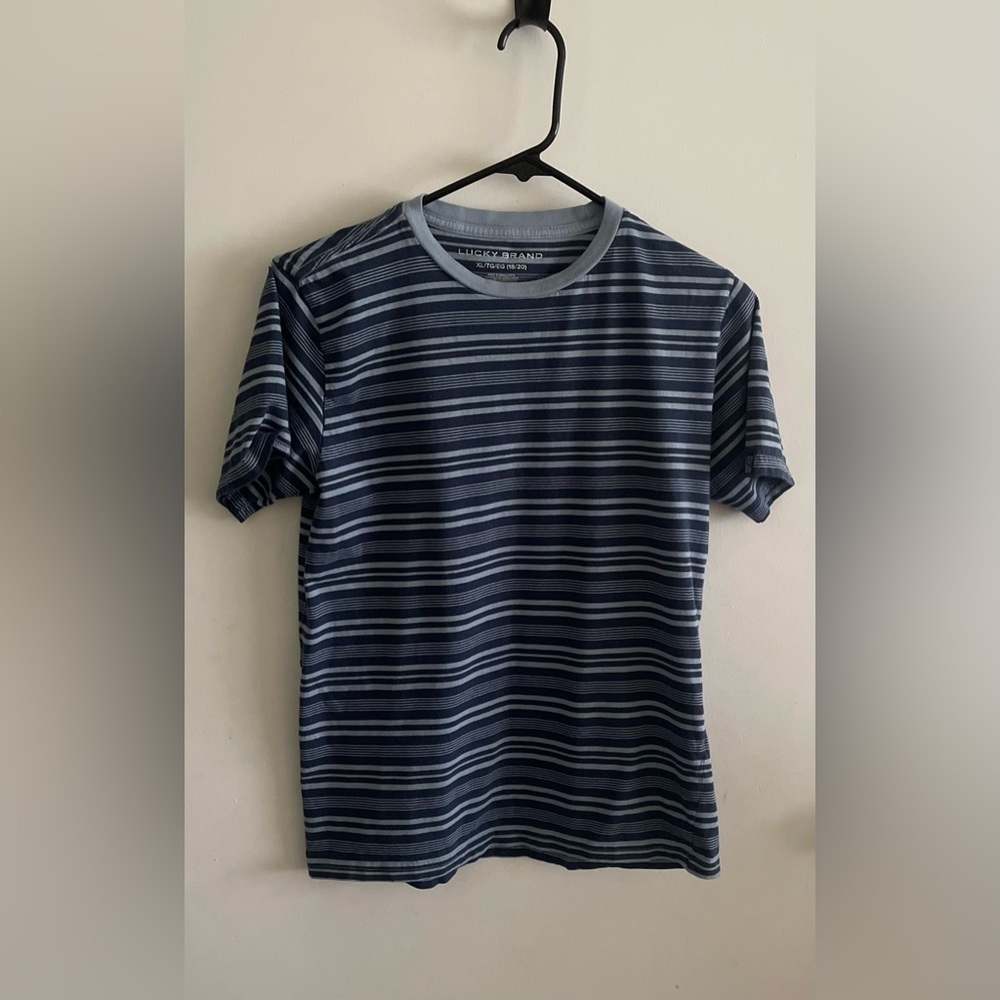 Boys Lucky Brand Striped T-Shirt Size 18/20